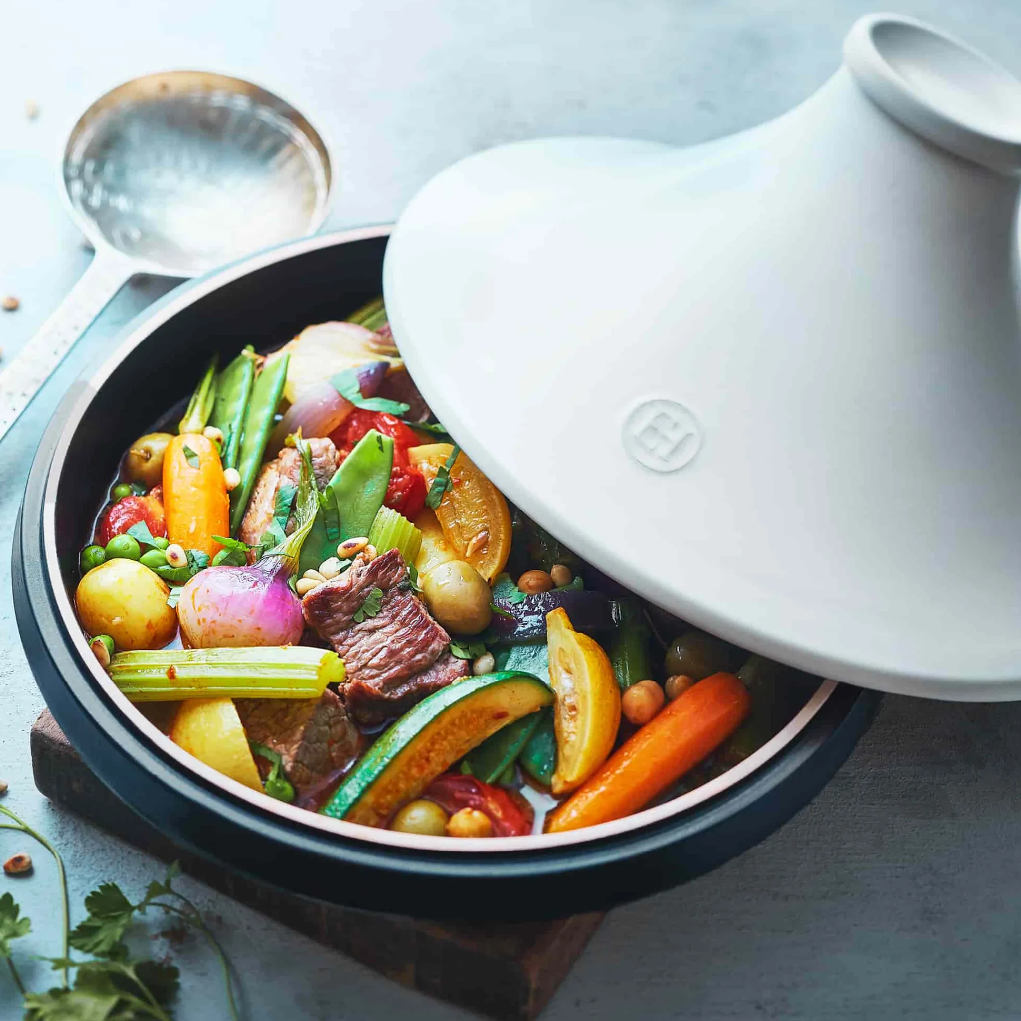 Delight Black & White Ceramic Induction Tagine French Ingredients|Pots & Pans