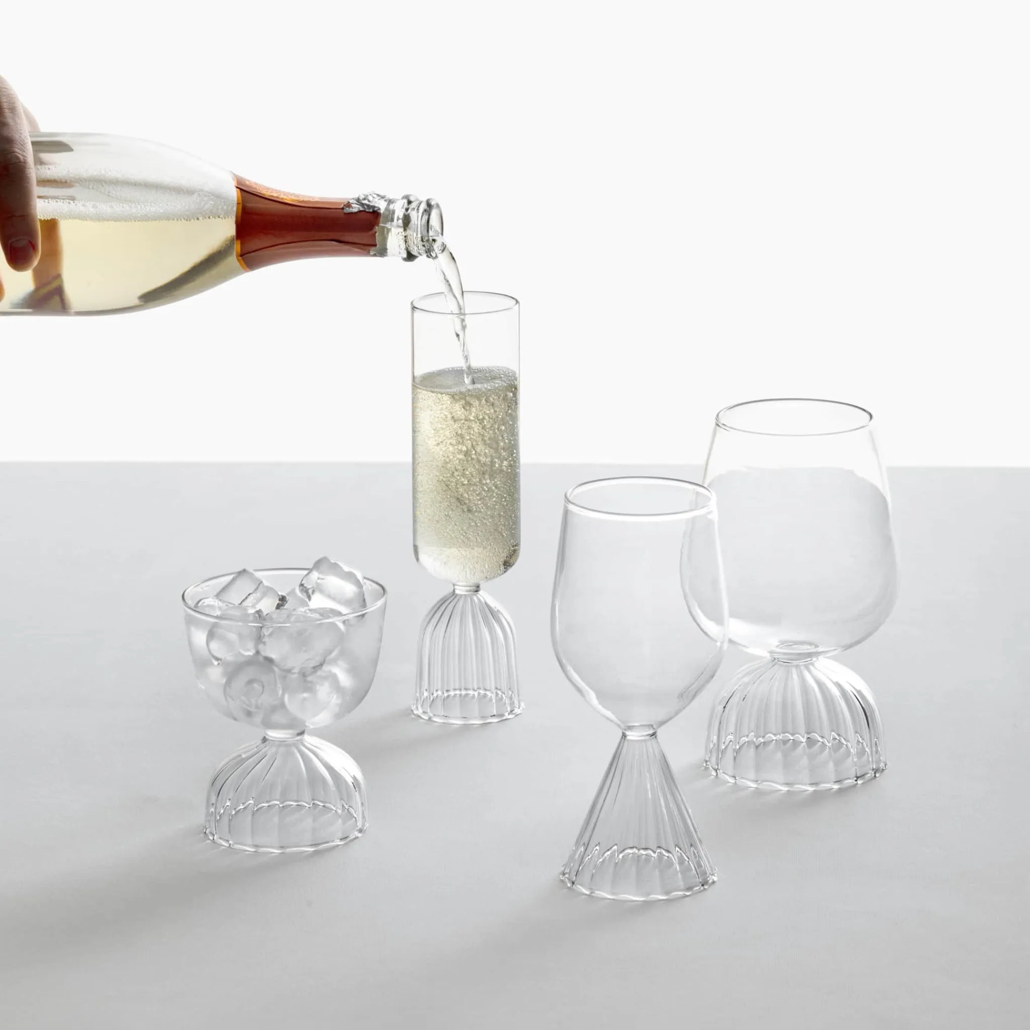 Tutu Red Wine Glass Table Setting|Drinking Glasses