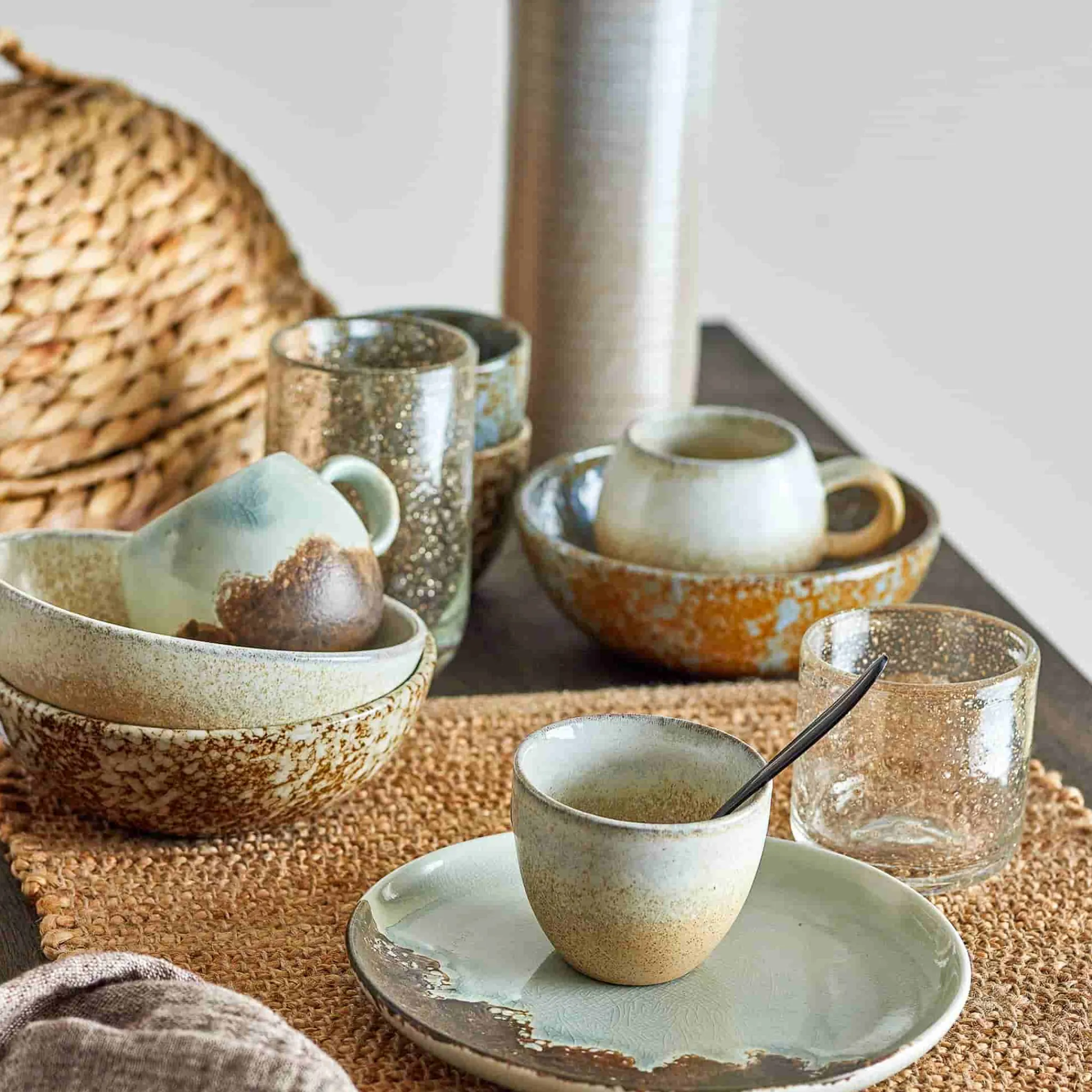 Outlet Terra Neutra Dinnerware Set, 12 Pieces Tableware Brands