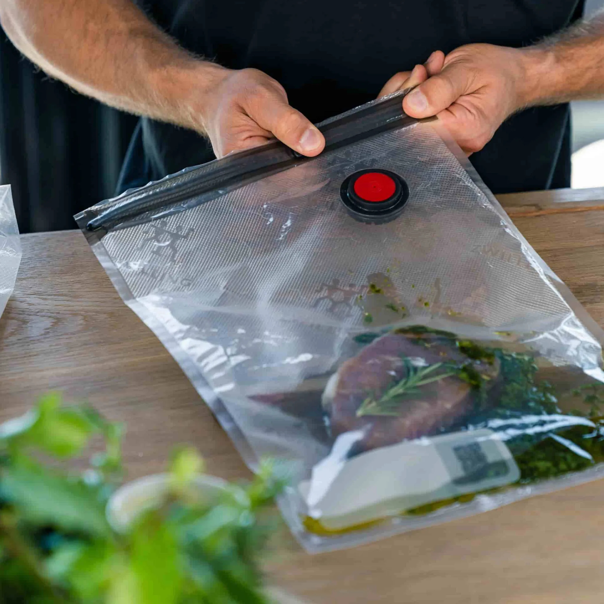 Discount Fresh & Save Set of 3 Reusable Vacuum Bags, Large Kitchen Electricals